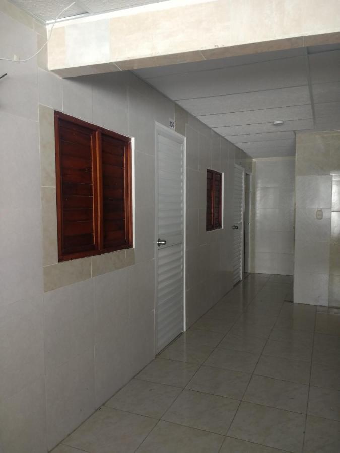 Hostal Fareb Cartagena Exterior photo
